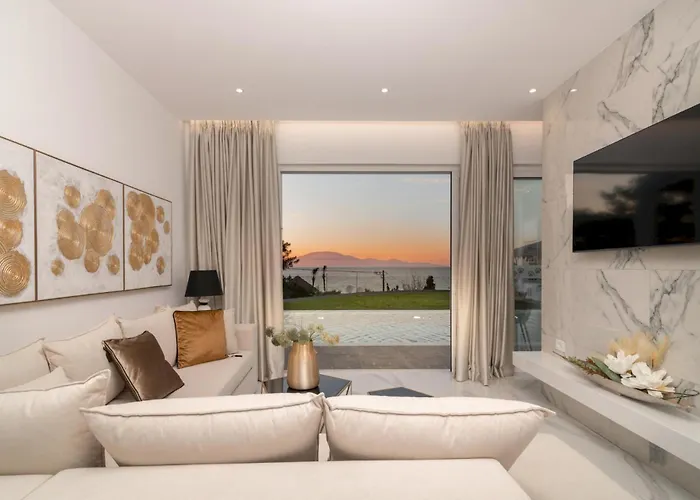 Cavo Mare Mirazur Luxury Retreat With Private Pool Villa Plános